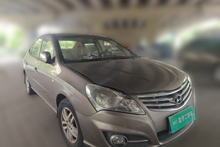 Used Hyundai Celesta 2011 1.6L Automatic Comfort Edition Front Right 45 Deg