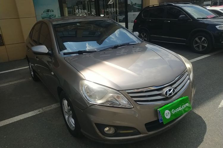 Used Hyundai Celesta 2011 1.6L Automatic Comfort Edition Front Right 45 Deg