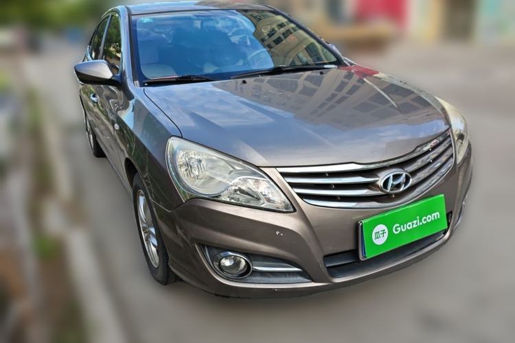 Used Hyundai Celesta 2011 1.6L Automatic Comfort Edition Front Right 45 Deg
