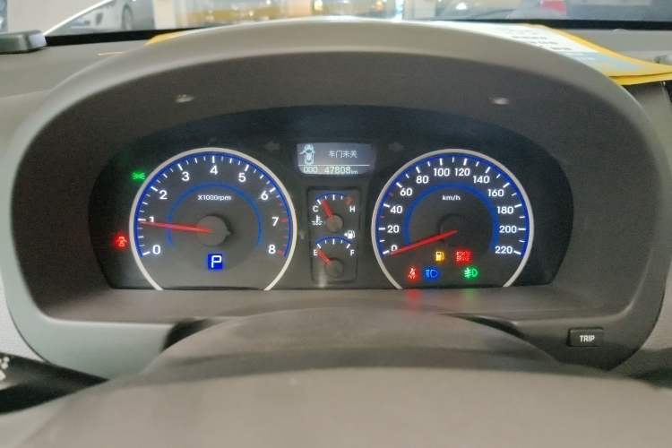 Used Hyundai Celesta 2011 1.6L Automatic Luxury Version Instrument Cluster