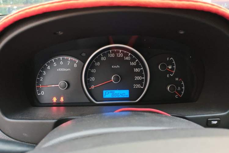 Used Hyundai Celesta 2011 1.6L Automatic Comfort Edition Instrument Cluster