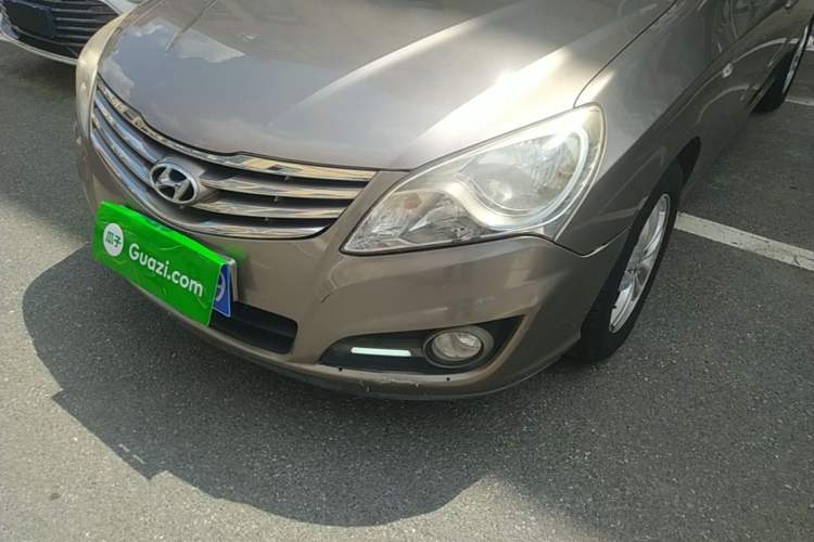 Used Hyundai Celesta 2011 1.6L Automatic Comfort Edition Left Front Headlight