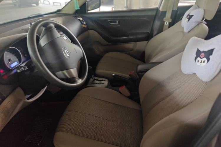 Used Hyundai Celesta 2011 1.6L Automatic Comfort Edition Left Front Seat