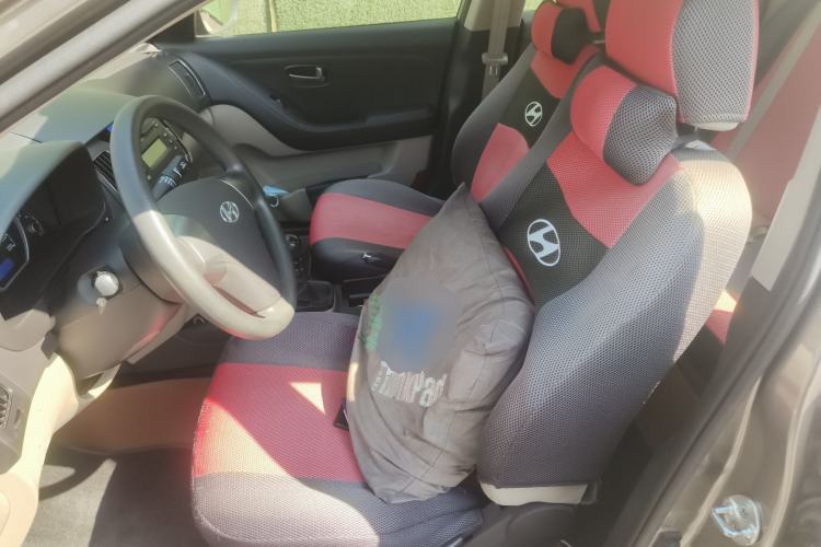 Used Hyundai Celesta 2011 1.6L Manual Comfort Edition Left Front Seat