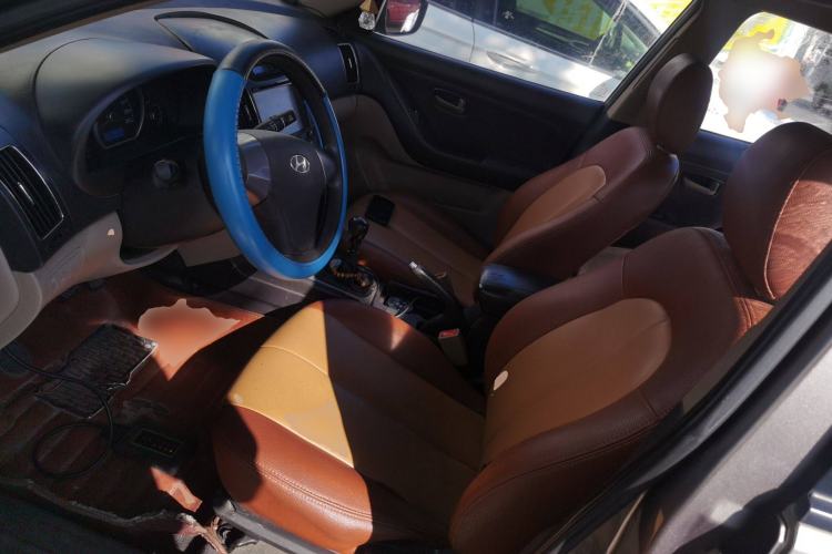 Used Hyundai Celesta 2011 1.6L Manual Comfort Edition Left Front Seat