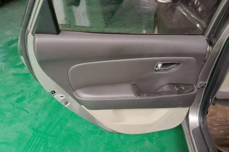Used Hyundai Celesta 2011 1.6L Automatic Luxury Version Left Rear Door Interior