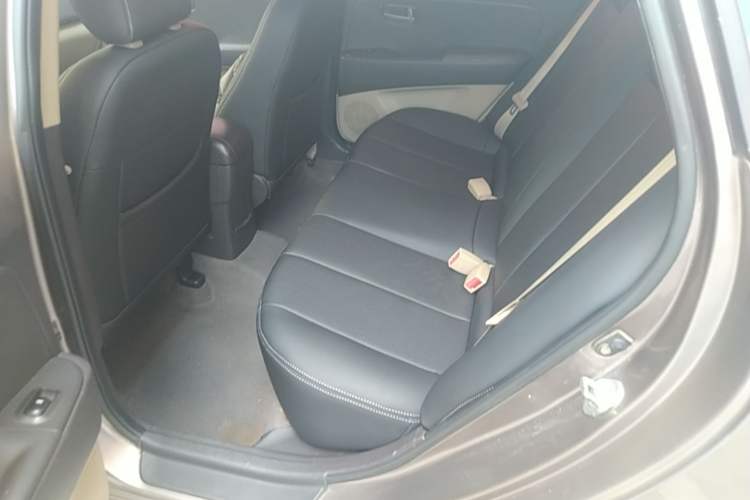 Used Hyundai Celesta 2011 1.6L Automatic Comfort Edition Left Rear Seat