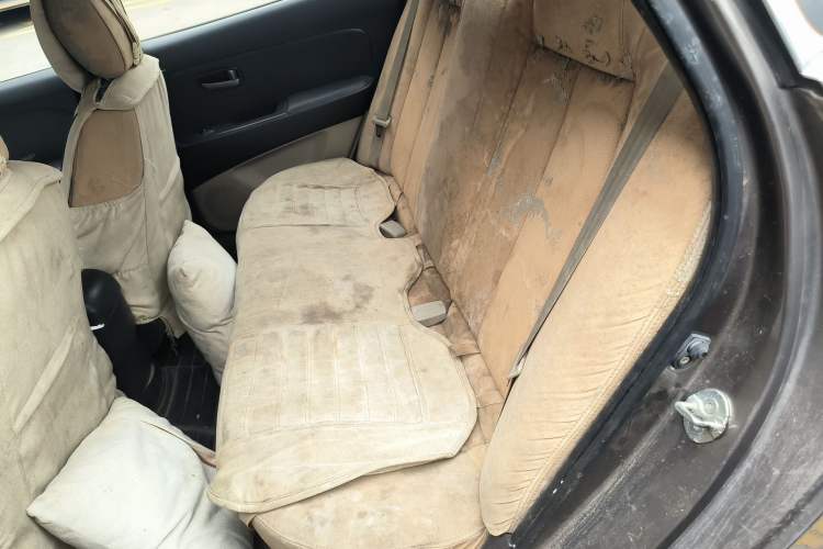 Used Hyundai Celesta 2011 1.6L Automatic Comfort Edition Left Rear Seat