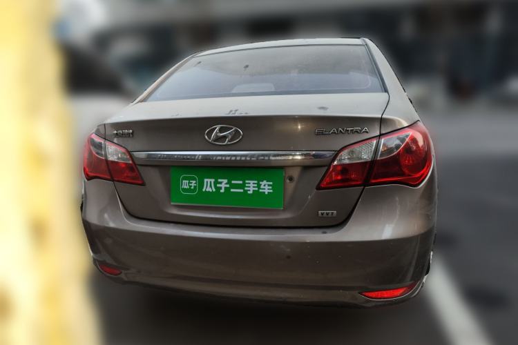 Used Hyundai Celesta 2011 1.6L Manual Luxury Model Rear