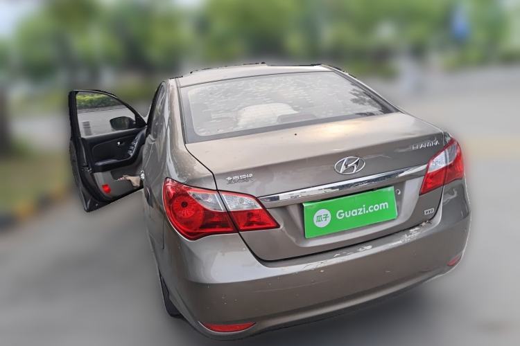 Used Hyundai Celesta 2011 1.6L Automatic Luxury Version Rear Left 45 Deg