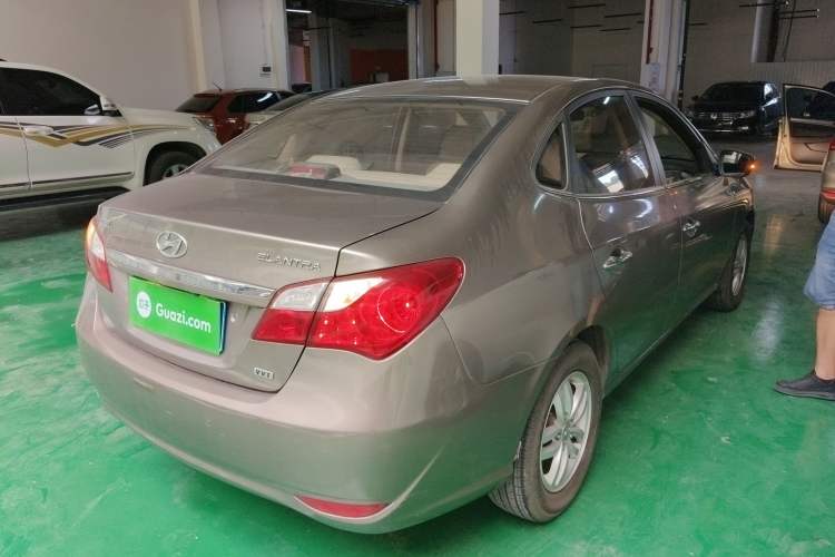 Used Hyundai Celesta 2011 1.6L Automatic Luxury Version Rear Right 45 Deg