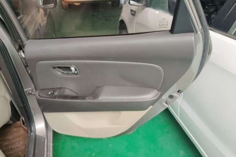 Used Hyundai Celesta 2011 1.6L Automatic Luxury Version Right Rear Door Interior