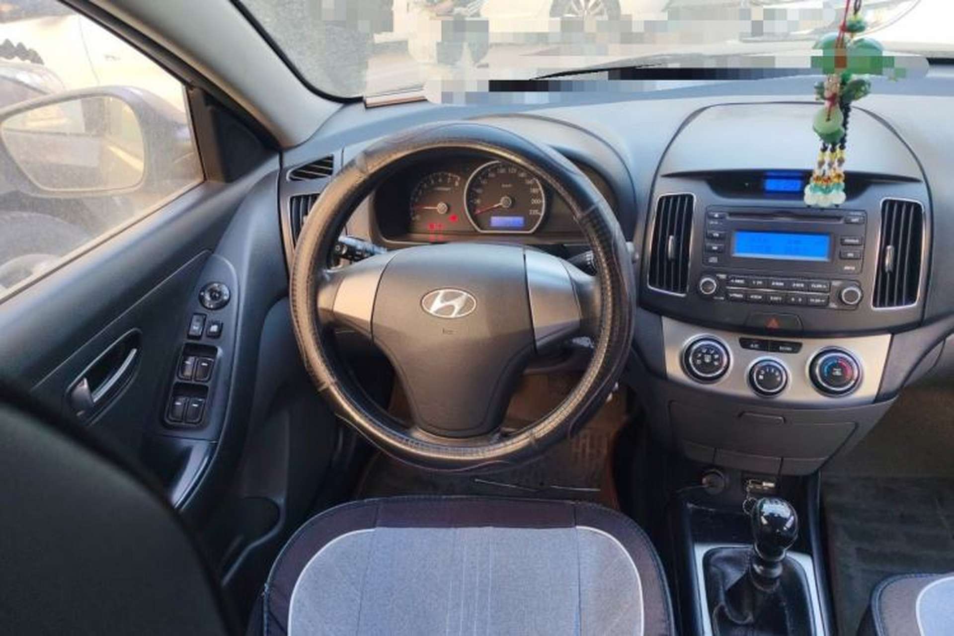 Used Hyundai Celesta 2011 1.6L Manual Comfort Edition Steering Wheel