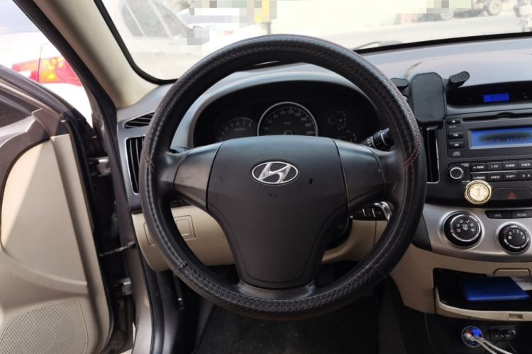 Used Hyundai Celesta 2011 1.6L Manual Comfort Edition Steering Wheel