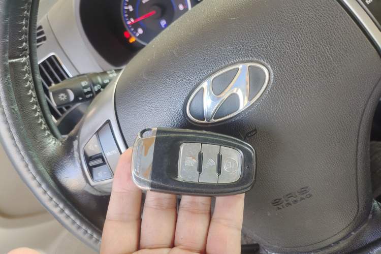 Used Hyundai Celesta 2011 1.6L Automatic Luxury Version Vehicle Key