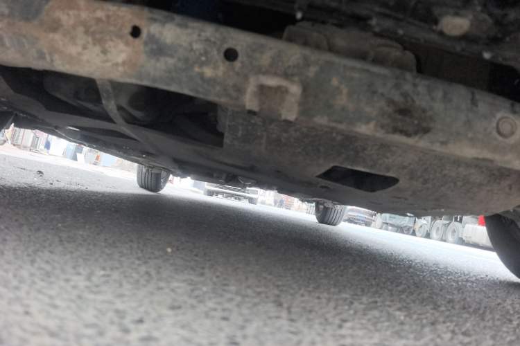 Used Hyundai Celesta 2011 1.6L Manual Comfort Edition Chassis Front