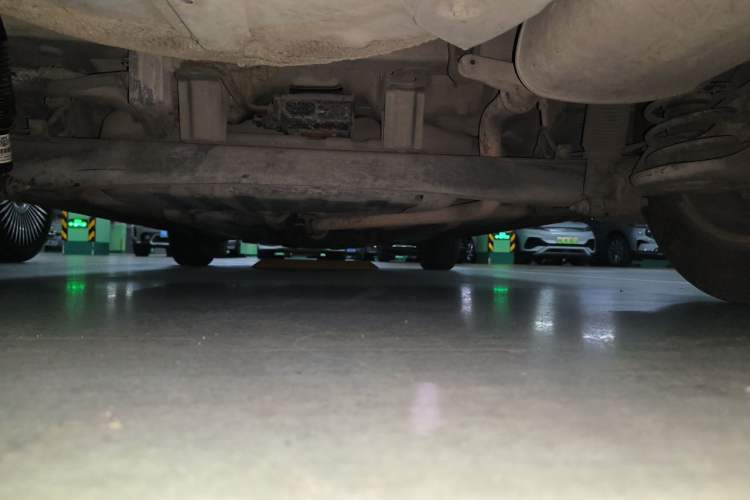 Used Hyundai Celesta 2011 1.6L Automatic Luxury Version Chassis Rear