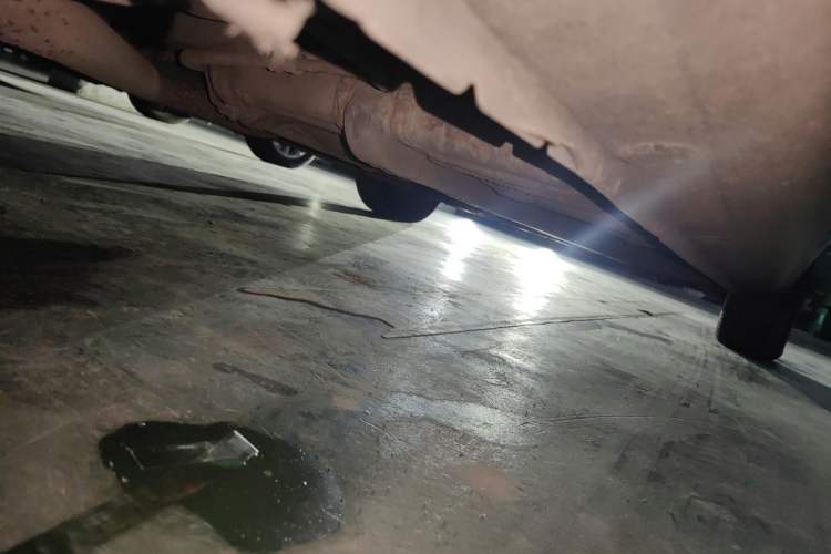 Used Hyundai Celesta 2011 1.6L Automatic Comfort Edition Chassis Rear Right