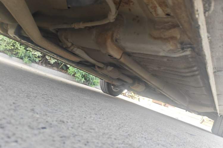 Used Hyundai Celesta 2011 1.6L Manual Comfort Edition Chassis Rear Right