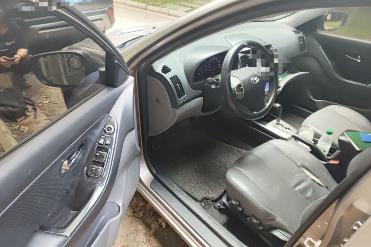 Used Hyundai Celesta 2011 1.6L Automatic Luxury Version Driver Seat