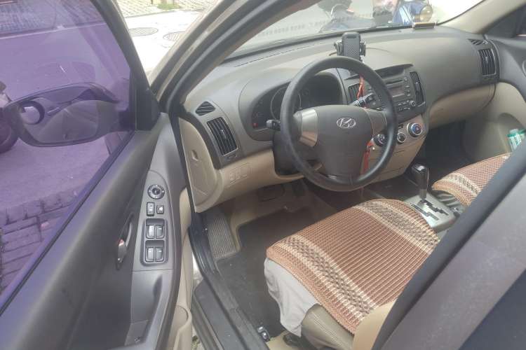 Used Hyundai Celesta 2011 1.6L Automatic Comfort Edition Driver Seat