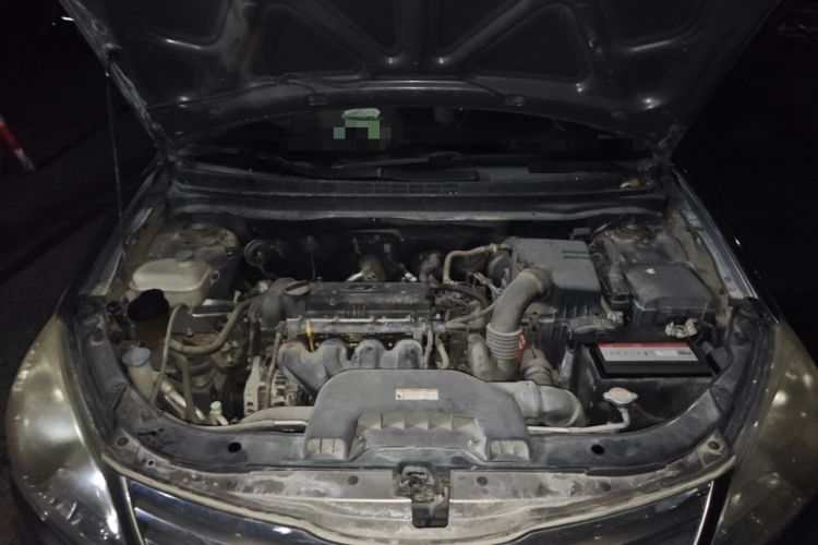 Used Hyundai Celesta 2011 1.6L Automatic Luxury Version Engine Bay