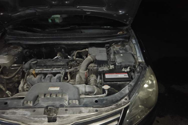 Used Hyundai Celesta 2011 1.6L Automatic Luxury Version Engine Bay Left