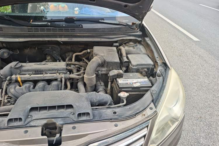Used Hyundai Celesta 2011 1.6L Manual Comfort Edition Engine Bay Left