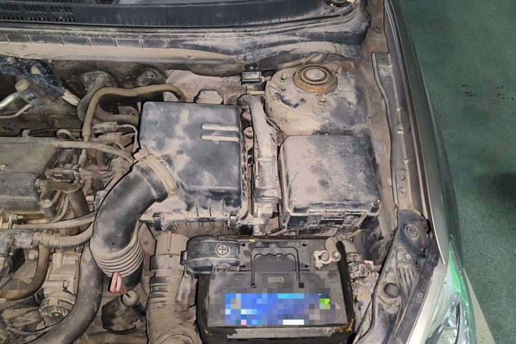 Used Hyundai Celesta 2011 1.6L Automatic Luxury Version Engine Bay Left
