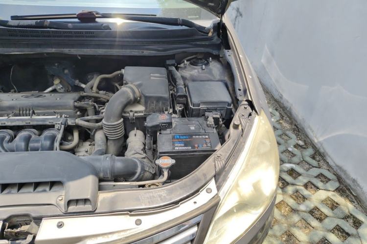 Used Hyundai Celesta 2011 1.6L Manual Comfort Edition Engine Bay Left