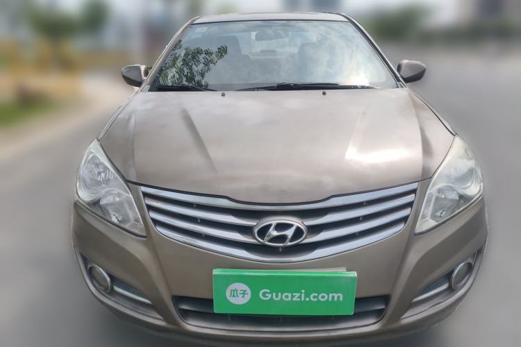 Used Hyundai Celesta 2011 1.6L Manual Comfort Edition Front