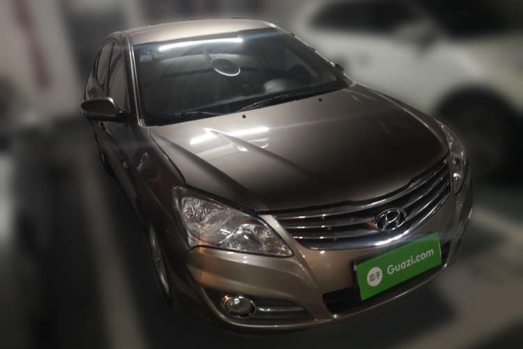 Used Hyundai Celesta 2011 1.6L Automatic Comfort Edition Front Right 45 Deg