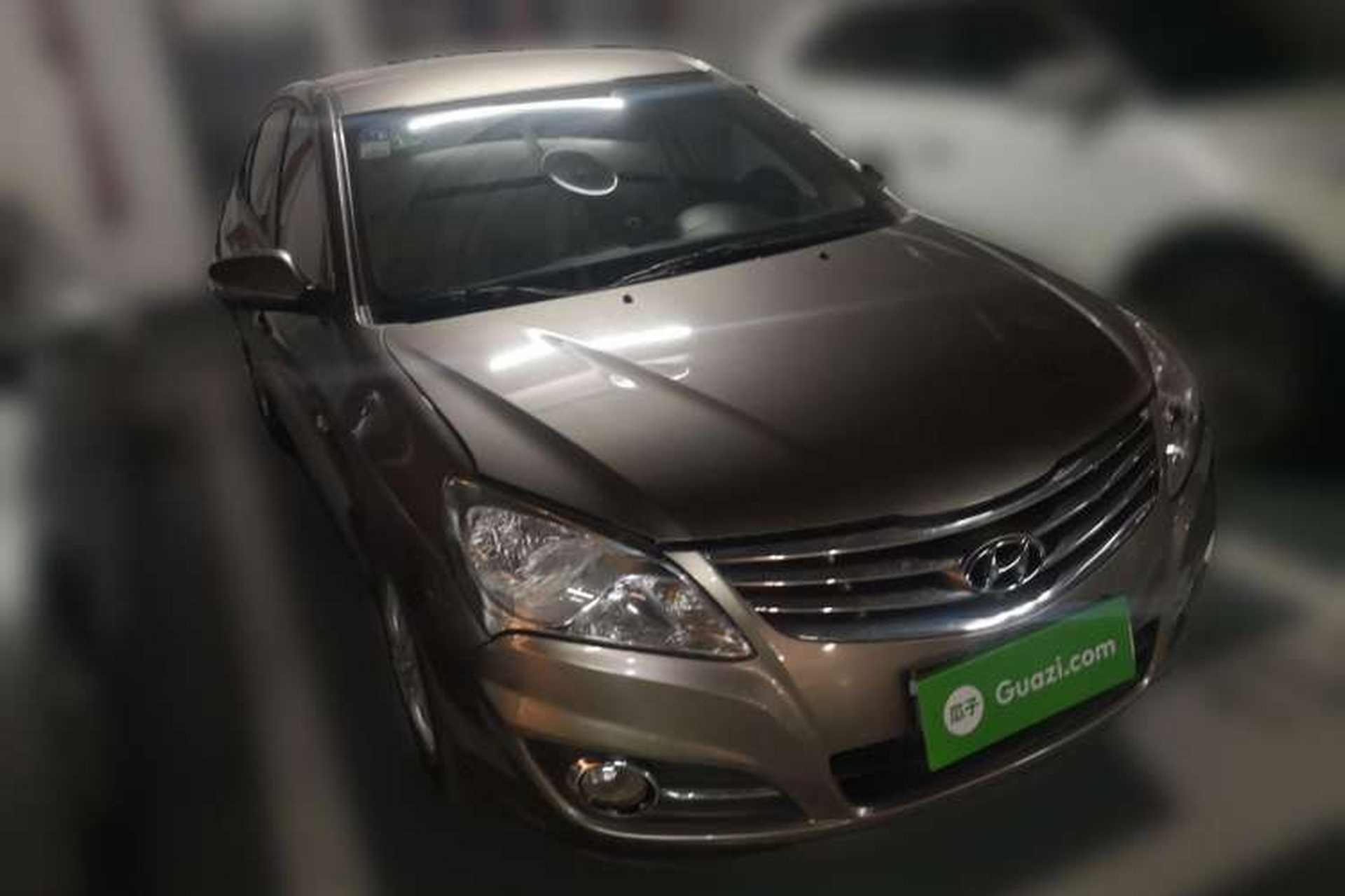 Used Hyundai Celesta 2011 1.6L Automatic Comfort Edition Front Right 45 Deg