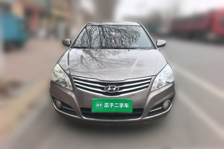 Used Hyundai Celesta 2011 1.6L Manual Comfort Edition Front