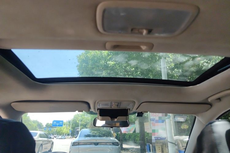 Used Hyundai Celesta 2011 1.6L Automatic Luxury Version Headliner