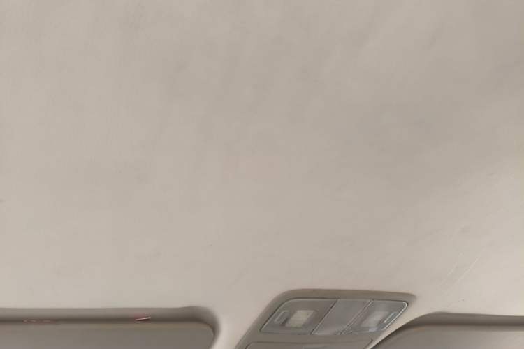 Used Hyundai Celesta 2011 1.6L Manual Comfort Edition Headliner