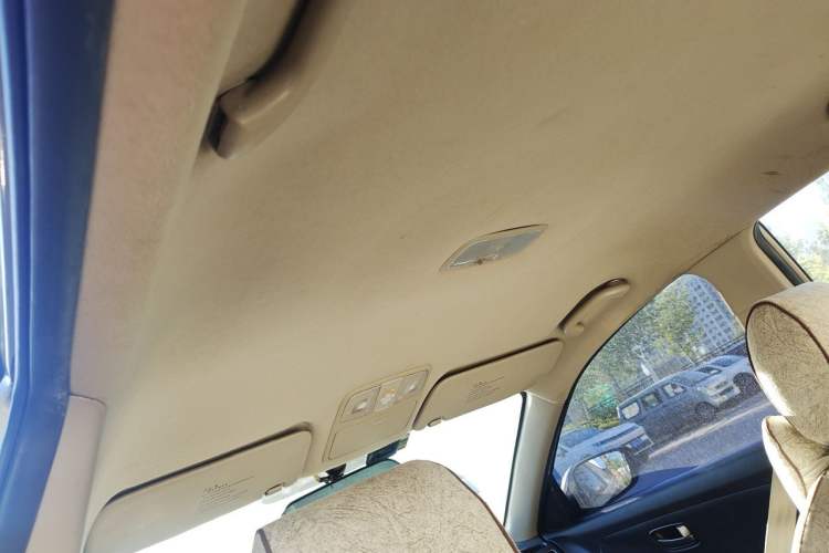 Used Hyundai Celesta 2011 1.6L Automatic Comfort Edition Headliner