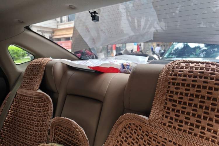 Used Hyundai Celesta 2011 1.6L Automatic Luxury Version Headliner