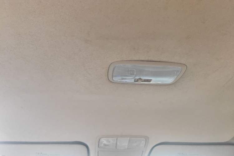 Used Hyundai Celesta 2011 1.6L Manual Comfort Edition Headliner