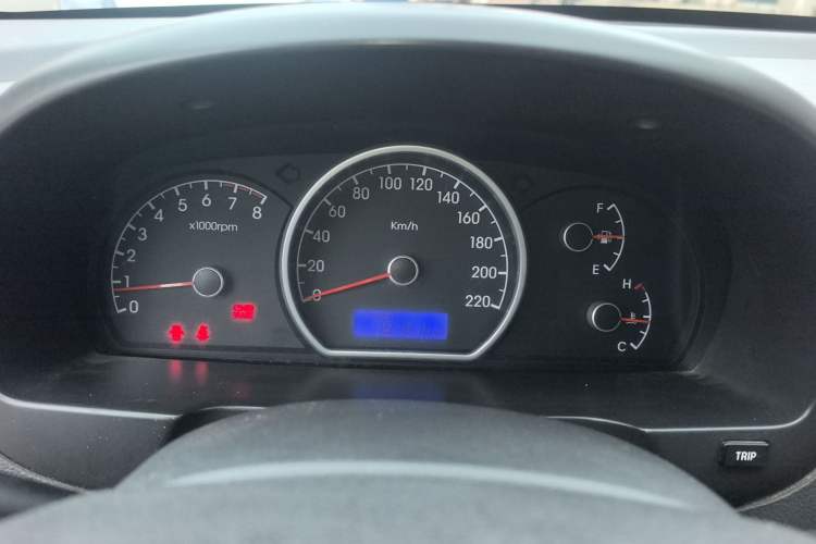 Used Hyundai Celesta 2011 1.6L Manual Comfort Edition Instrument Cluster