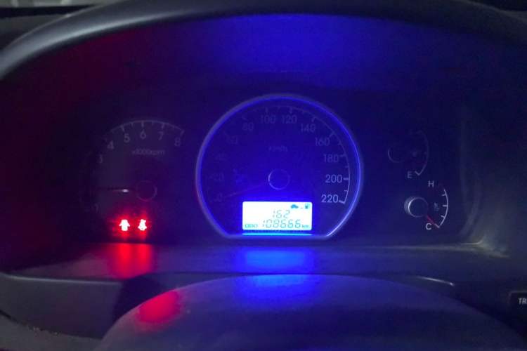 Used Hyundai Celesta 2011 1.6L Manual Luxury Model Instrument Cluster