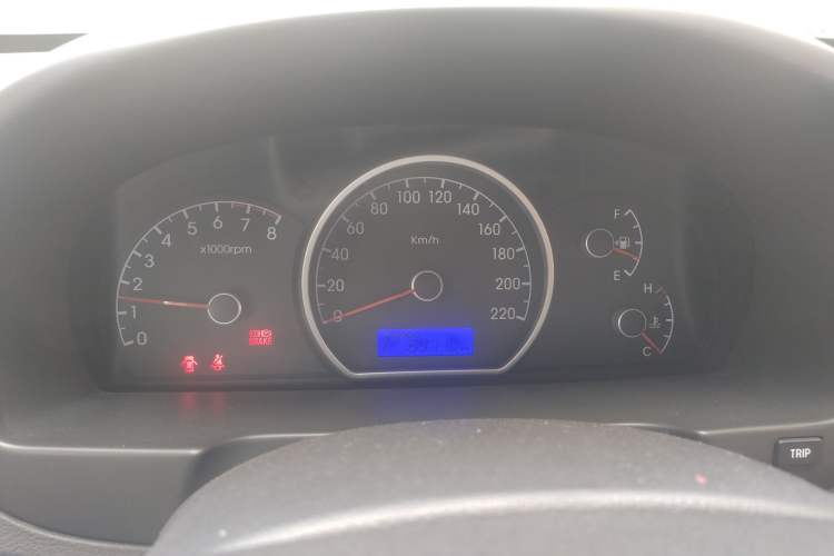 Used Hyundai Celesta 2011 1.6L Automatic Comfort Edition Instrument Cluster