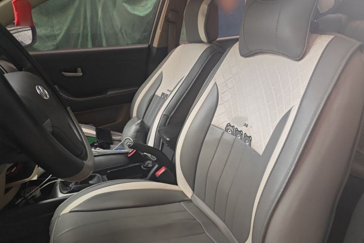 Used Hyundai Celesta 2011 1.6L Manual Comfort Edition Left Front Seat