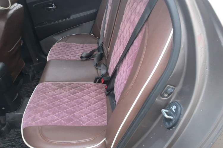 Used Hyundai Celesta 2011 1.6L Manual Luxury Model Left Rear Seat