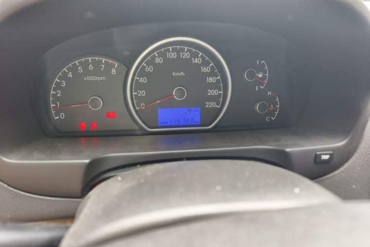 Used Hyundai Celesta 2011 1.6L Manual Luxury Model Odometer Close Up