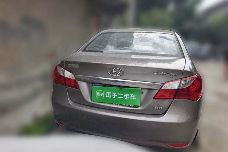Used Hyundai Celesta 2011 1.6L Manual Luxury Model Rear