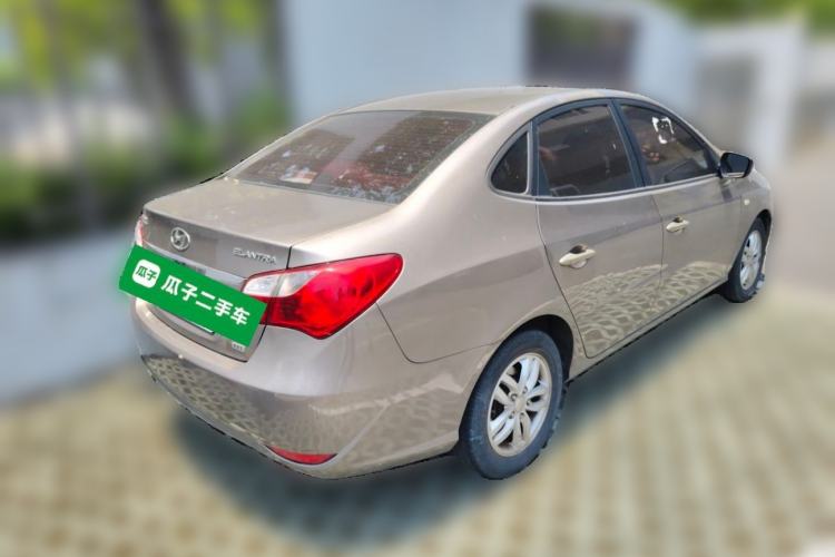 Used Hyundai Celesta 2011 1.6L Manual Comfort Edition Rear Right 45 Deg