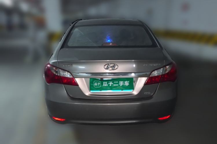 Used Hyundai Celesta 2011 1.6L Manual Luxury Model Rear