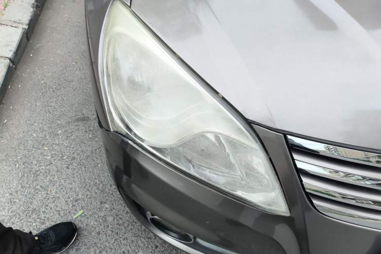Used Hyundai Celesta 2011 1.6L Automatic Luxury Version Right Front Headlight