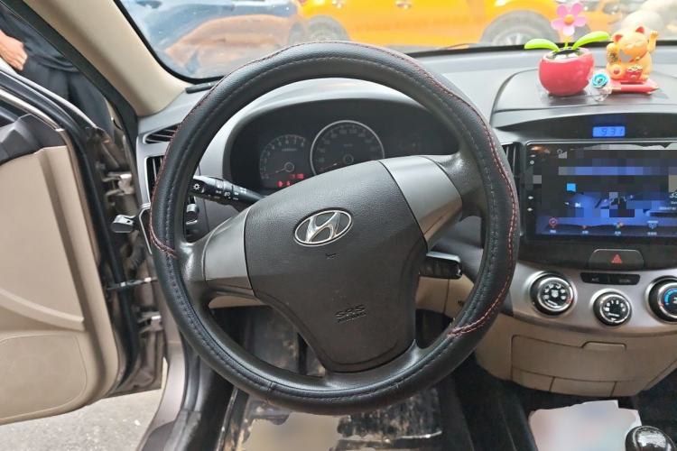 Used Hyundai Celesta 2011 1.6L Manual Comfort Edition Steering Wheel